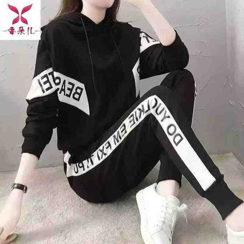 قم رياضي كاجوال أنيق وعصري بمقاسات كبيرة للنس