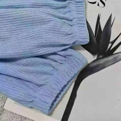 بنطال رياضي مخملي للأطفال