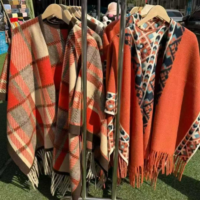 شالات خريف/شتاء جديدة فاخرة، بتصاميم وألوان متنوعة