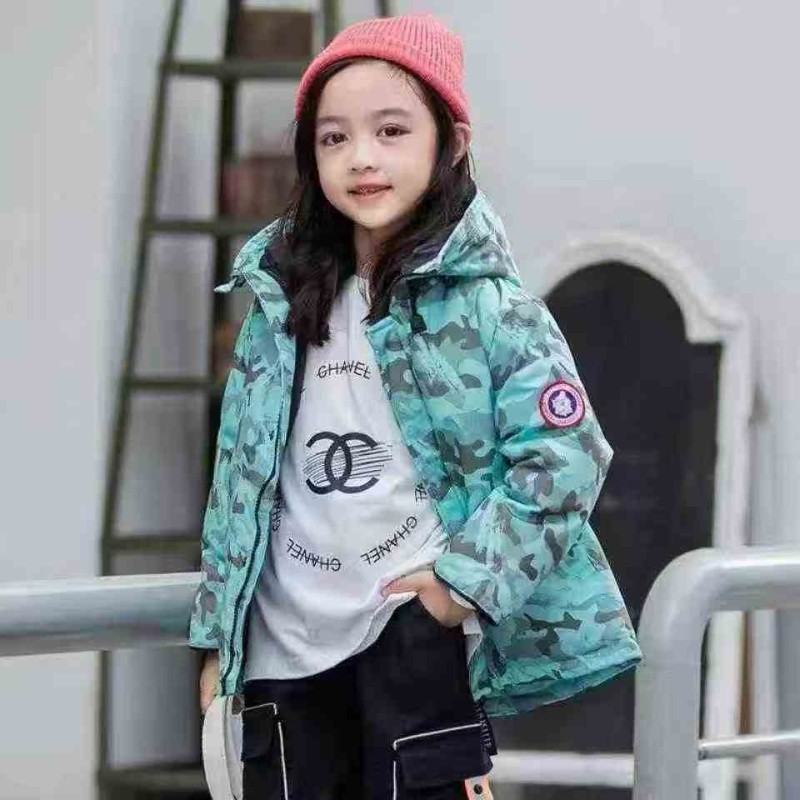 سترة مموهة عصرية للأولاد والبنات 