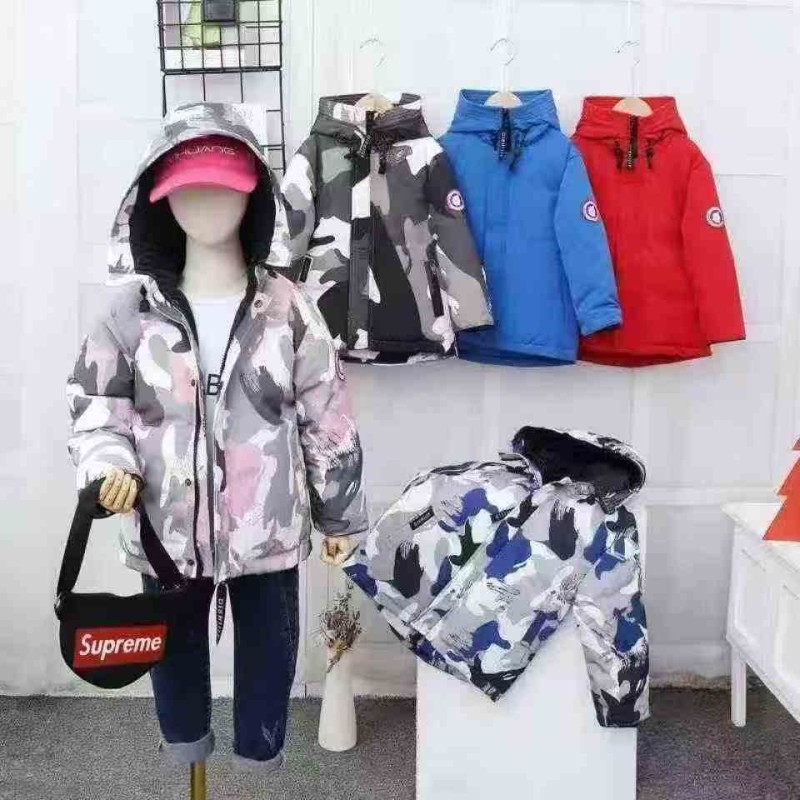 سترة مموهة عصرية للأولاد والبنات 