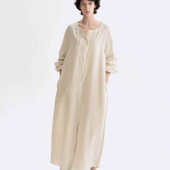 فستان كاجوال أنيق بأكمام طويلة ورقبة دائرية