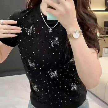 بلايزنسائية جديدة لموسم صيف 2025