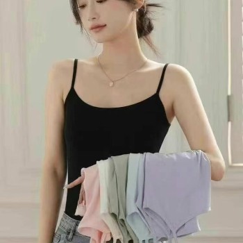 بلوزة بروتيل ستاتي كتف عريض بخامه ممتاز