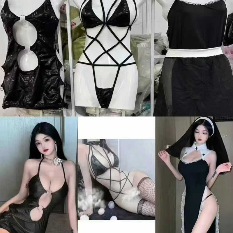 مجموعة منوعة من الملابس النسائية الحميمية مجموعة منوعة من الملابس النسائية الحميمية