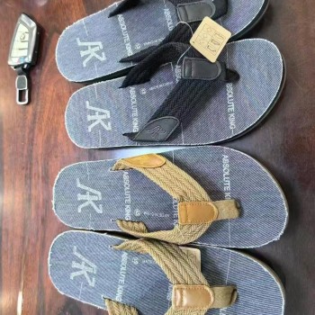 شبشب رجالي أمريكي أصلي