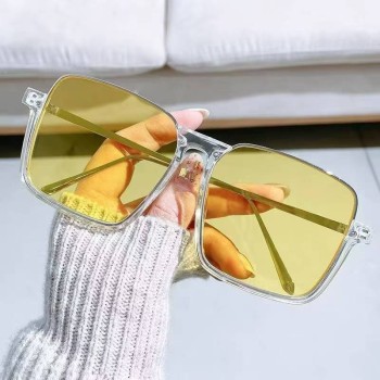 نظارات شمسية عصرية منوعة للرجال والنساء