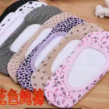 جوارب قارب قصيرة من القطن والدانتيل