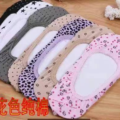 جوارب قارب قصيرة من القطن والدانتيل جوارب قارب قصيرة من القطن والدانتيل