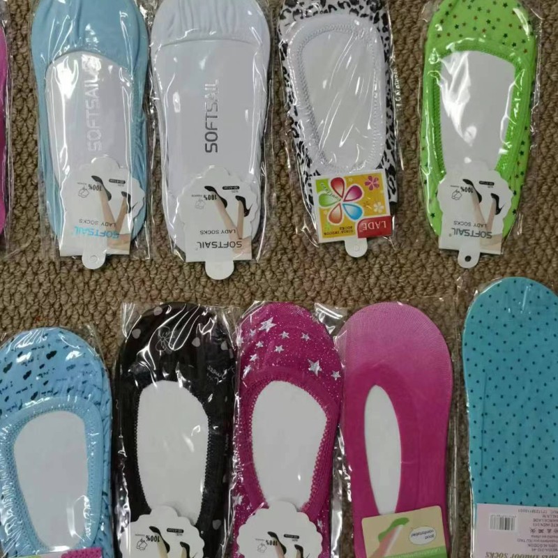 جوارب قارب قصيرة من القطن والدانتيل جوارب قارب قصيرة من القطن والدانتيل