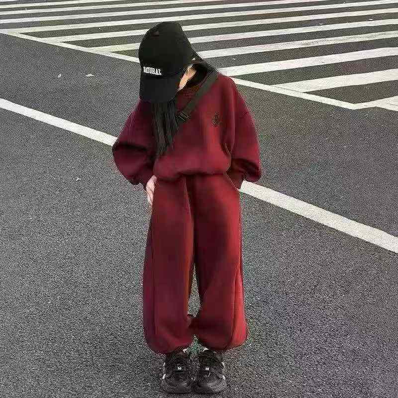 طقم سويت شيرت قطني صوف للأطفال طقم سويت شيرت قطني صوف للأطفال