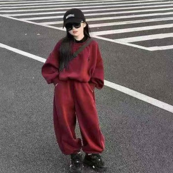 طقم سويت شيرت قطني صوف للأطفال طقم سويت شيرت قطني صوف للأطفال