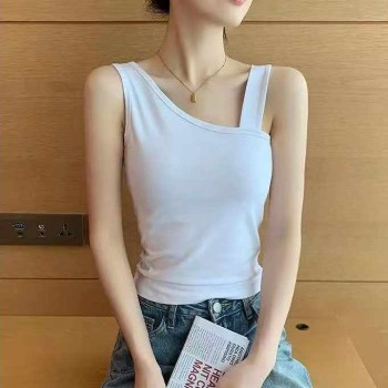 قميص قصير نسائي مضلع  قميص قصير نسائي مضلع