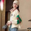 سترة بيسبول نسائية كاجوال على الطراز الأمريكي سترة بيسبول نسائية كاجوال على الطراز الأمريكي