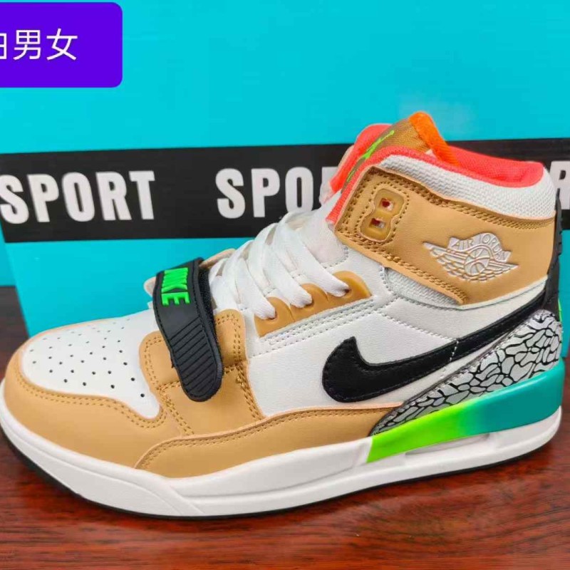 أحذية رياضيةعالية الجودة للنساء والرجال