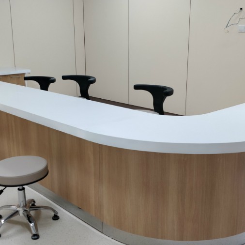 مجلس الوزراء الطبي وخزانة المستشفي