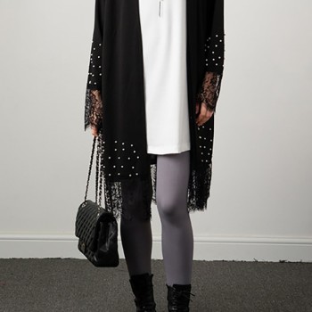 الملابس العربية, فستان منتصف الطول  واقي من الشمس مطرز بمسمار الخرز ، الدانتيل ، مع شال من الشيفون لون أسود