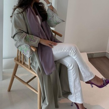 الملابس العربية عباية كورتيسنجر مطرزة 