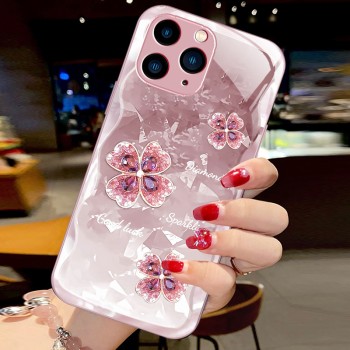 ينطبق على Apple 13/Plus مذهب من أربع أوراق Clover Apple 13Pro Liquid Glass Glass Lens متكاملة مضادة للسقوط متقدمة