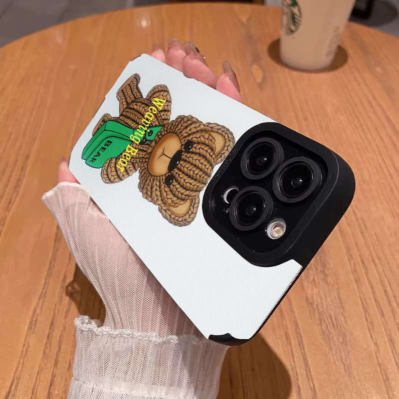 العلامة التجارية العصرية منسوجة الدب مناسبة لـ Apple 17 17Pro 17Promax 16 16Pro Case Mobile Phone 11 15 13 العلامة التجارية العصرية منسوجة الدب مناسبة لـ Apple 17 17Pro 17Promax 16 16Pro Case Mobile Phone 11 15 13