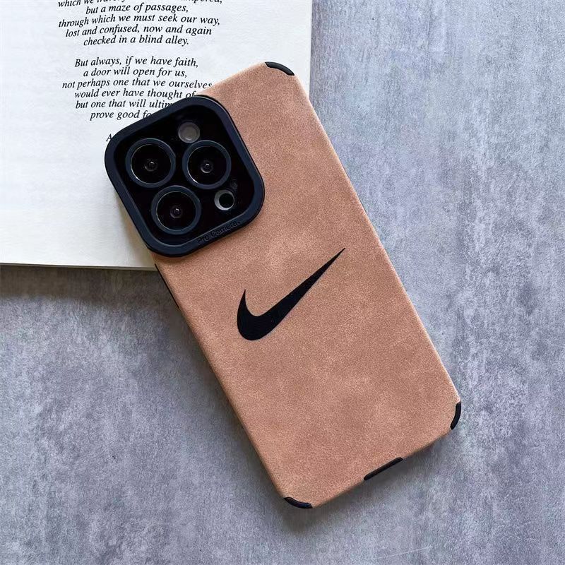 العلامة التجارية العصرية المناسبة لـ Apple 17 17Pro 17Promax 16 Case Soft 14 16Pro 12 11 13 15 العلامة التجارية العصرية المناسبة لـ Apple 17 17Pro 17Promax 16 Case Soft 14 16Pro 12 11 13 15