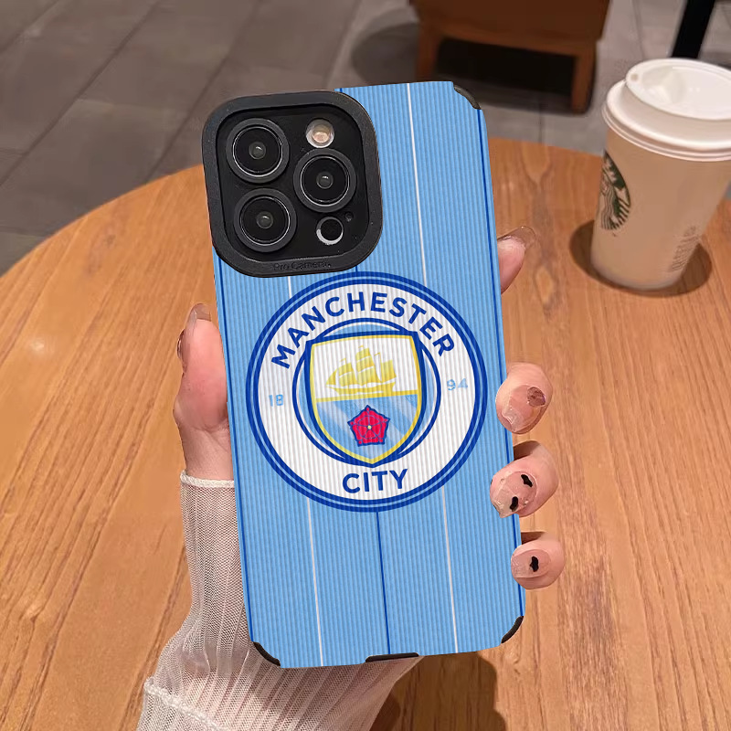 شعار فريق Manchester City مناسب لـ Apple 16 16Promax 16 16Pro 15 14 Case 13 12 11 7/8 شعار فريق Manchester City مناسب لـ Apple 16 16Promax 16 16Pro 15 14 Case 13 12 11 7/8