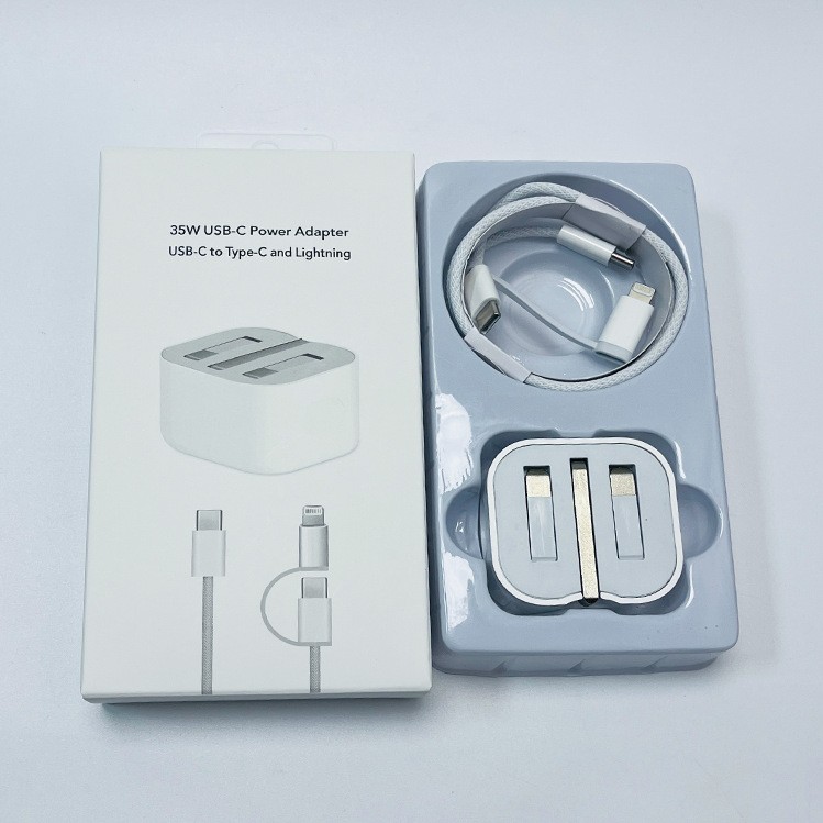 شاحن PD35W مناسب لـ Apple iPhone 15 شحن رأس British Fast Charging Cable Type-C Charging Cable شاحن PD35W مناسب لـ Apple iPhone 15 شحن رأس British Fast Charging Cable Type-C Charging Cable