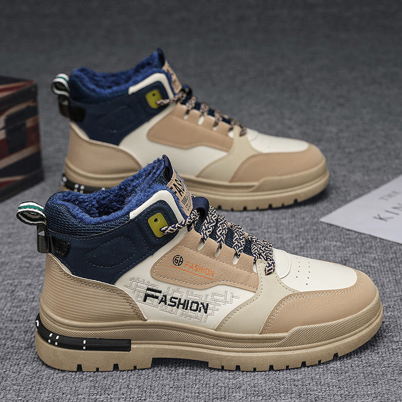 أحذية قماشية رجالية عصرية جديدة لعام 2025  