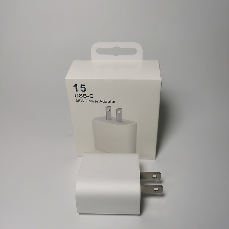 شاحن PD35W مناسب لـ Apple iPhone 15 شحن رأس British Fast Charging Cable Type-C Charging Cable شاحن PD35W مناسب لـ Apple iPhone 15 شحن رأس British Fast Charging Cable Type-C Charging Cable
