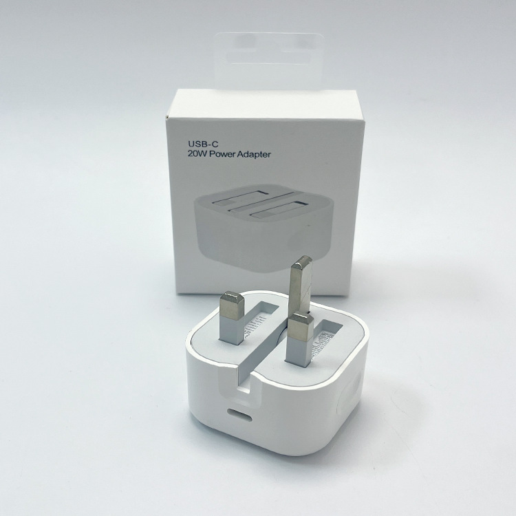 شاحن PD35W مناسب لـ Apple iPhone 15 شحن رأس British Fast Charging Cable Type-C Charging Cable شاحن PD35W مناسب لـ Apple iPhone 15 شحن رأس British Fast Charging Cable Type-C Charging Cable