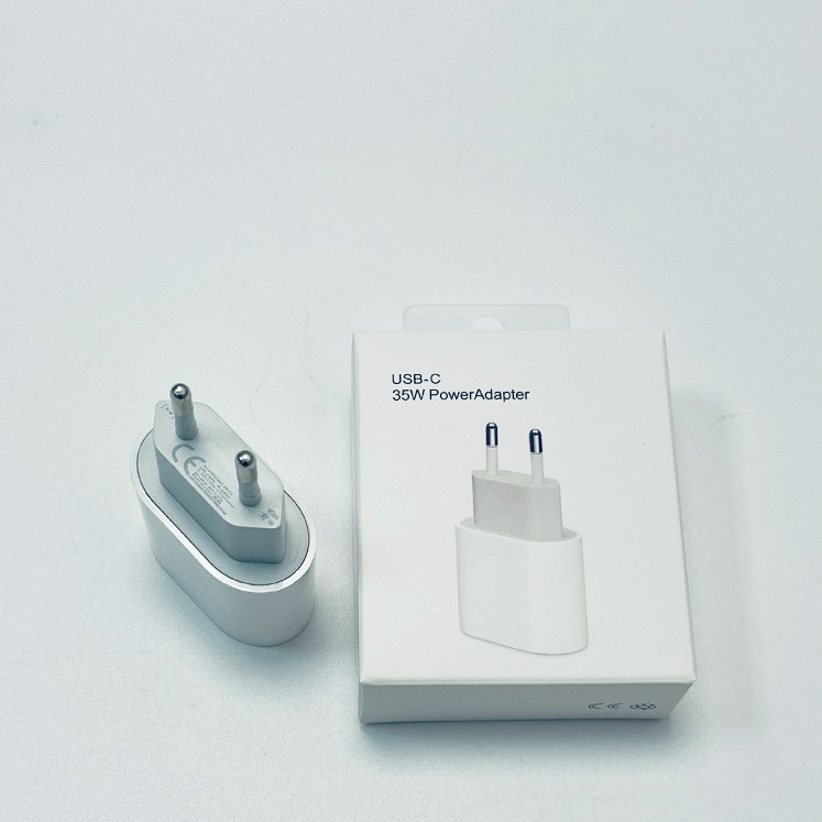 شاحن PD35W مناسب لـ Apple iPhone 15 شحن رأس British Fast Charging Cable Type-C Charging Cable شاحن PD35W مناسب لـ Apple iPhone 15 شحن رأس British Fast Charging Cable Type-C Charging Cable