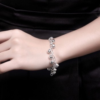 التجارة الخارجية عبر الحدود الساخنة الكورية أزياء أساور أساور الأزياء اليابانية والكورية من ناحية بسيطة ورائعة مجوهرات فضية جلجل سوار