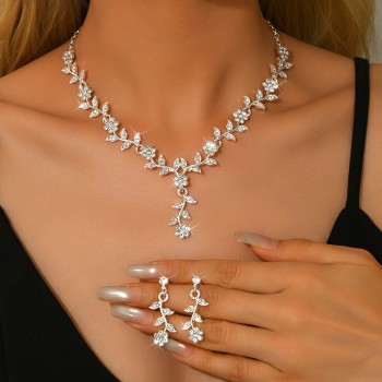 أوروبا والولايات المتحدة مجموعة الزفاف خمر 100 زهرة سبيكة حجر الراين قلادة أقراط الزفاف مجوهرات الزفاف مأدبة السيدات