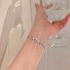 اساورة منوعة ذات جودة عالية ومغلفة بشكل جيد وجميل اساورة منوعة ذات جودة عالية ومغلفة بشكل جيد وجميل