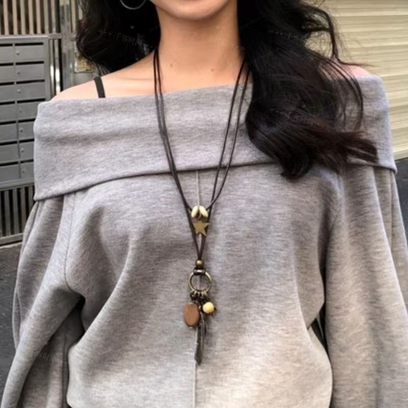 زن الصينية الجديدة قلادة من النحاس ريشة البوهيمي الرياح الوطنية للمرأة طبقة مزدوجة مطوية طويلة سترة سلسلة التبعي