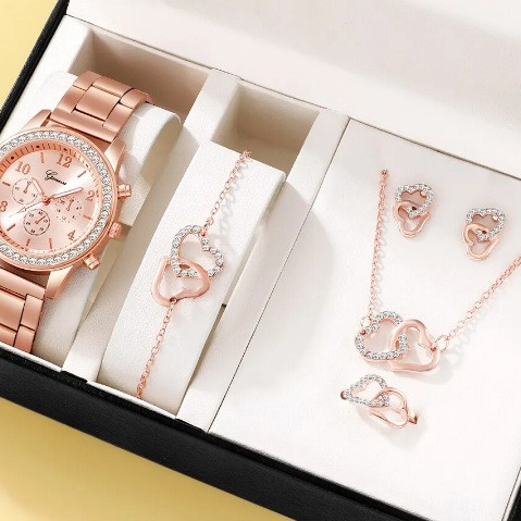 طقم من 5 قطع من ساعات نسائية من الفولاذ  بثلاث عيون للنساء بتصميم كوري كاجوال (علبة برتقالية) طقم من 5 قطع من ساعات نسائية من الفولاذ  بثلاث عيون للنساء بتصميم كوري كاجوال (علبة برتقالية)