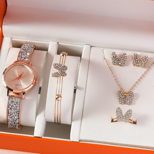 طقم من 5 قطع من ساعات نسائية من الفولاذ  بثلاث عيون للنساء بتصميم كوري كاجوال (علبة برتقالية) طقم من 5 قطع من ساعات نسائية من الفولاذ  بثلاث عيون للنساء بتصميم كوري كاجوال (علبة برتقالية)