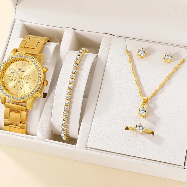 طقم من 5 قطع من ساعات نسائية من الفولاذ  بثلاث عيون للنساء بتصميم كوري كاجوال (علبة برتقالية) طقم من 5 قطع من ساعات نسائية من الفولاذ  بثلاث عيون للنساء بتصميم كوري كاجوال (علبة برتقالية)