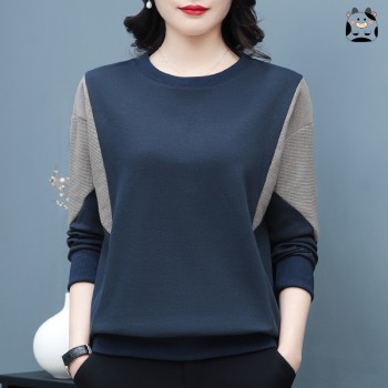 كنزات قطنية أنيقة بألوان متناسقة للرجال والنساء