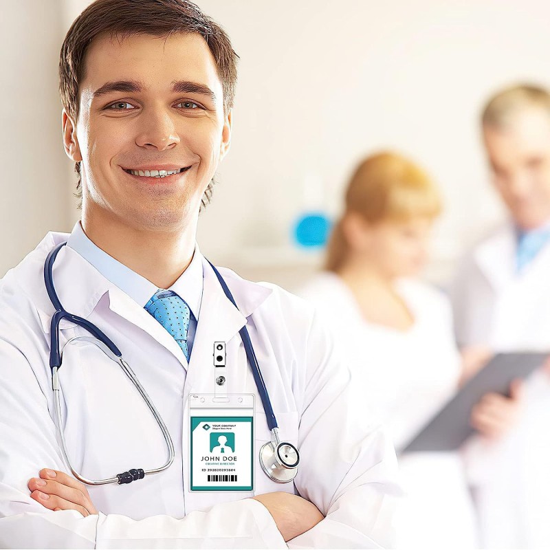 مصنع الموظفين بطاقة صف واحد حفرة معدنية المشبك بطاقة صدرية كم بطاقة مزدوجة حفرة العلامة التجارية المشبك الحديد