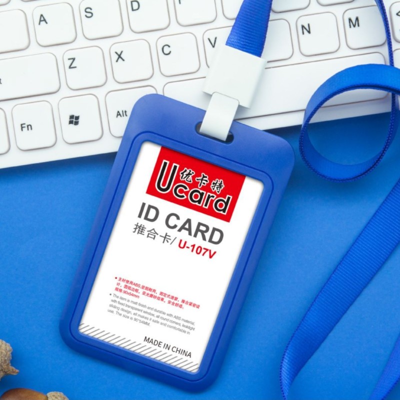 حامل بطاقات UCAR U-107 صغير الحجم يُغلق بالضغط