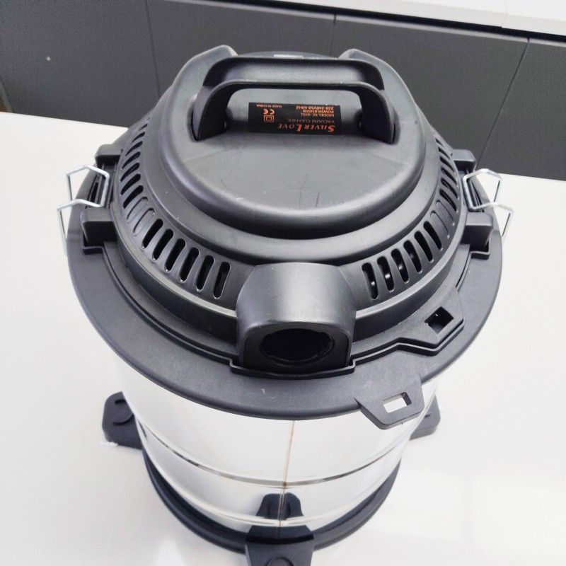 عبر الحدود نوع جديد من مكنسة كهربائية متعددة الأغراض الفولاذ المقاوم للصدأ آلة شفط المياه الصناعية المنزلية شفط كبيرة مكنسة كهربائية