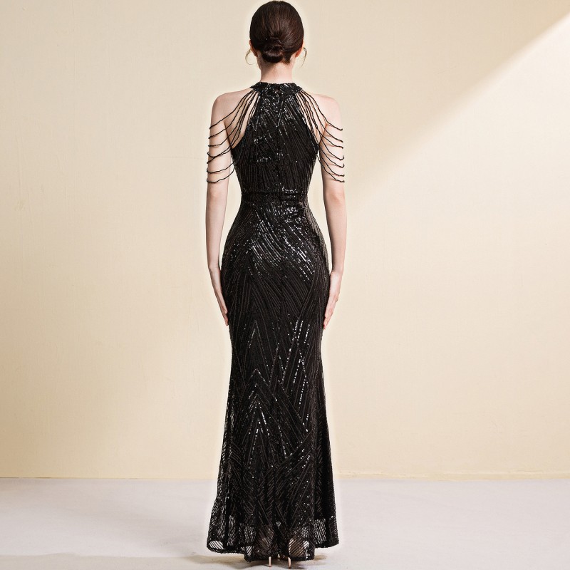 فستان سهرة نسائي، على الطراز الفرنسي