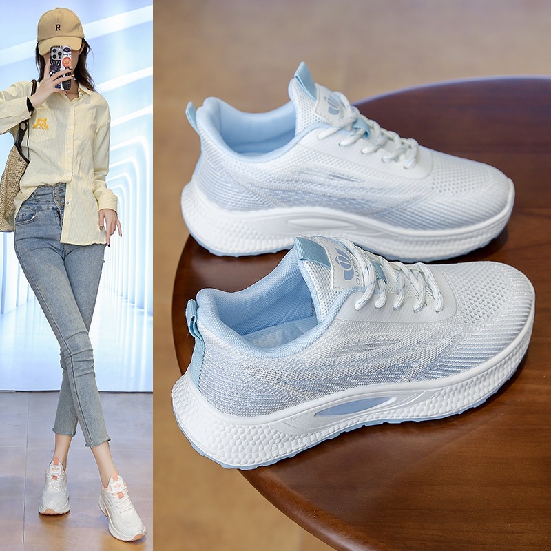 أحذية رياضية جديدة لربيع وخريف للنساء