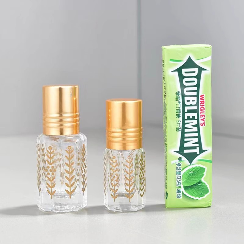 Z026-6Ml الرول الكرة زجاجة عطر الزجاج 3Ml12Ml المحمولة عينة زيت الشفاه الراقية زجاجة فارغة من الضروري النفط