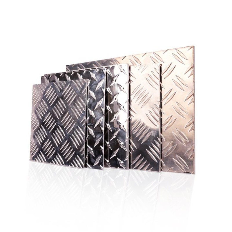 Customizable Size 2.5,3,3.5,4,4.5,5,5.5,6,7,8mm Thickness Checkered Carbon Steel Plate/Coil