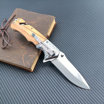 Jungle adventure survival knife outdoor self-defense emergency folding knife olive wood handle sharp folding knife a generation of hair