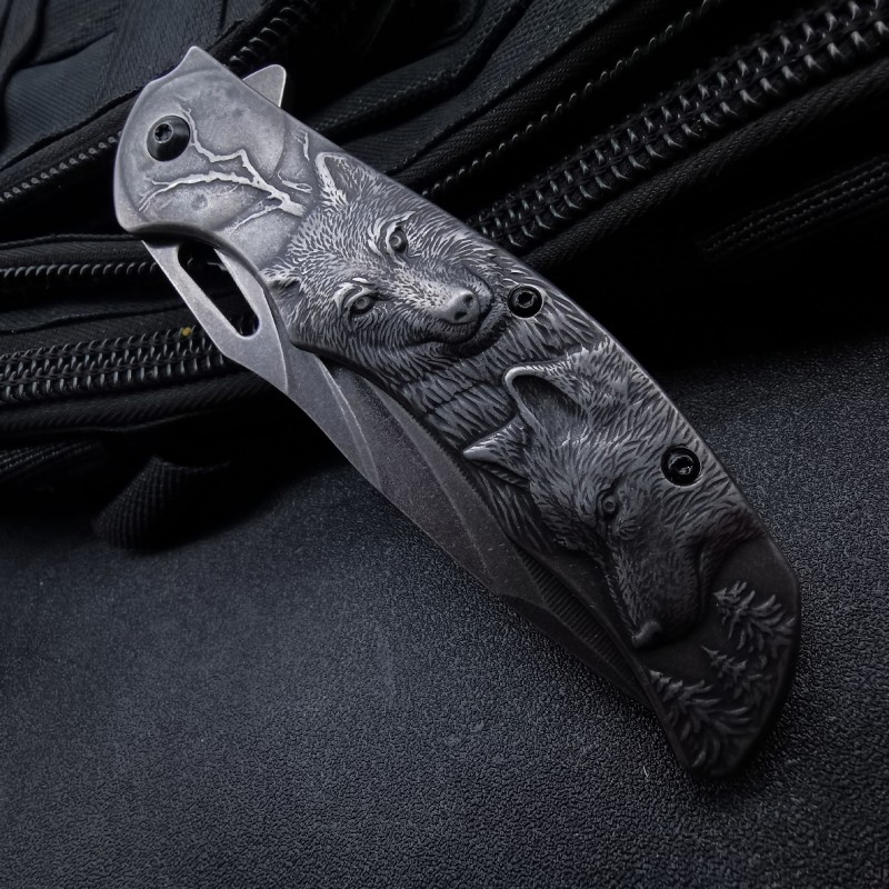 Cross-border embossed steel handle folding knife creative wolf head camping tactical knife portable high hardness stainless steel fruit knife