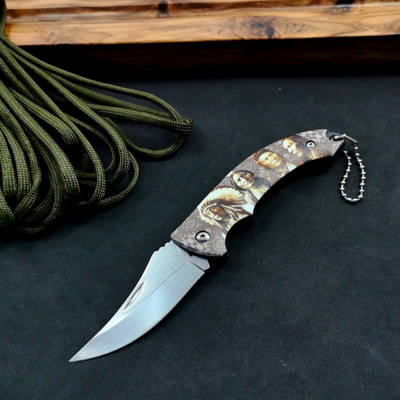 Factory Direct Sales Mini Portable Keychain Knife Portable Fruit Peeling Knife Pocket Knife Outdoor Camping Emergency