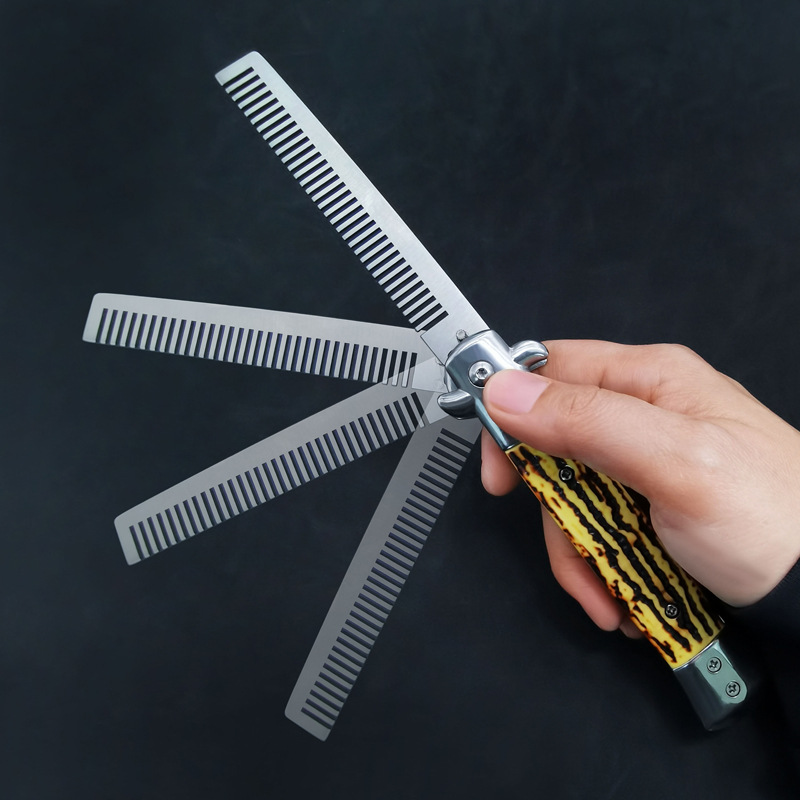 Portable spring comb American style oil head portable comb artifact automatic hair comb outdoor pocket comb ornamental cutter